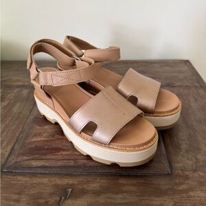 Sorel Tan Wedges